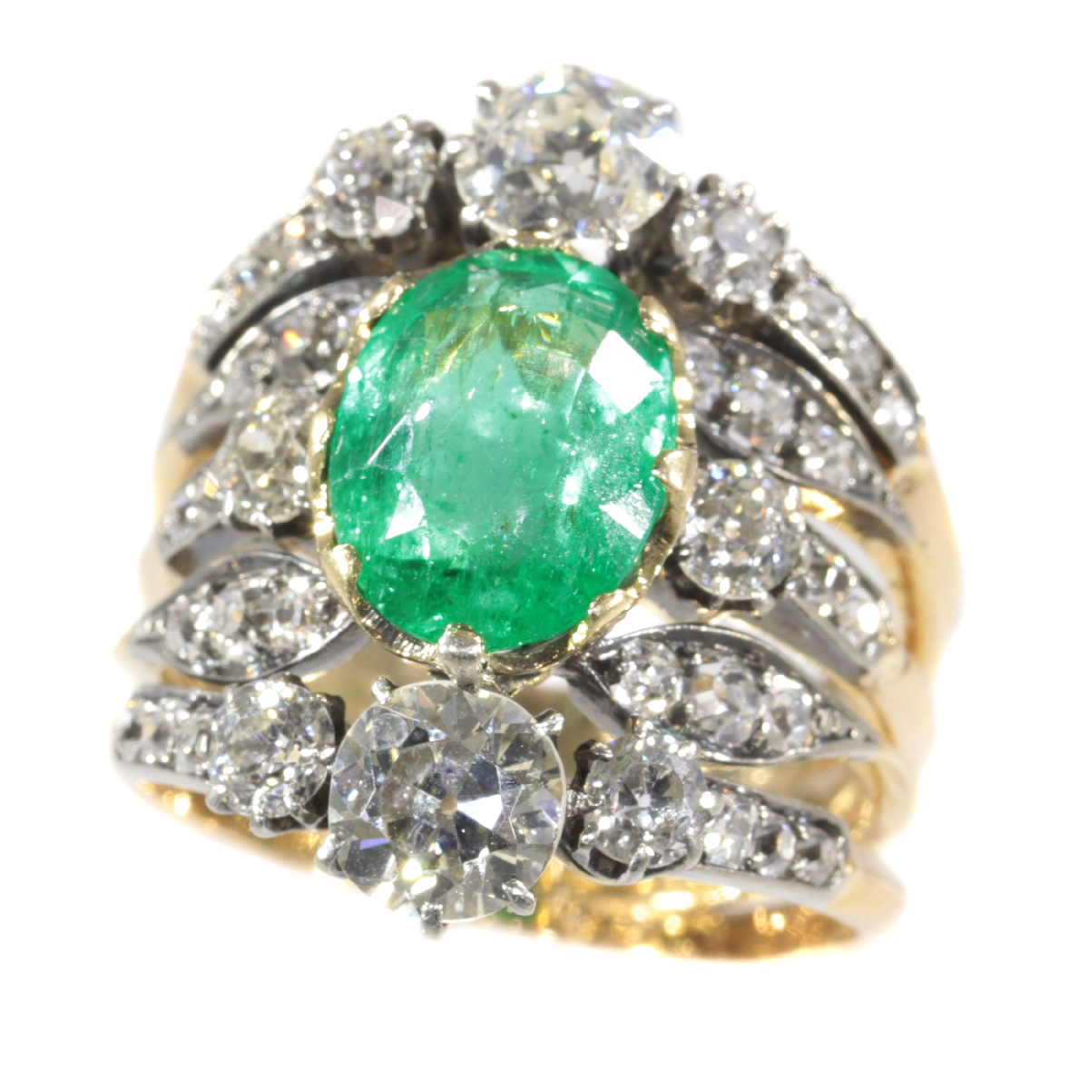 Victorian antique ring with diamonds and emerald